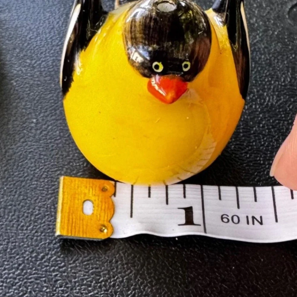 Ceramic Goldfinch Salt and Pepper Shakers Set,‎ Bird Kitchen Decor